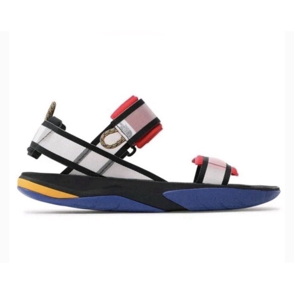 Size 11US- North Face M Skeena Sportsandal‎ TNF Red/Black
